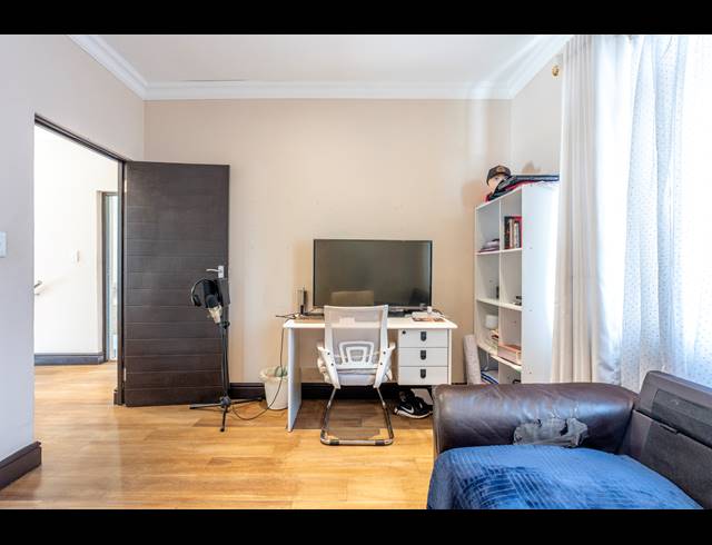 4 BEDROOM TOWNHOUSE FOR SALE IN BROADACRES